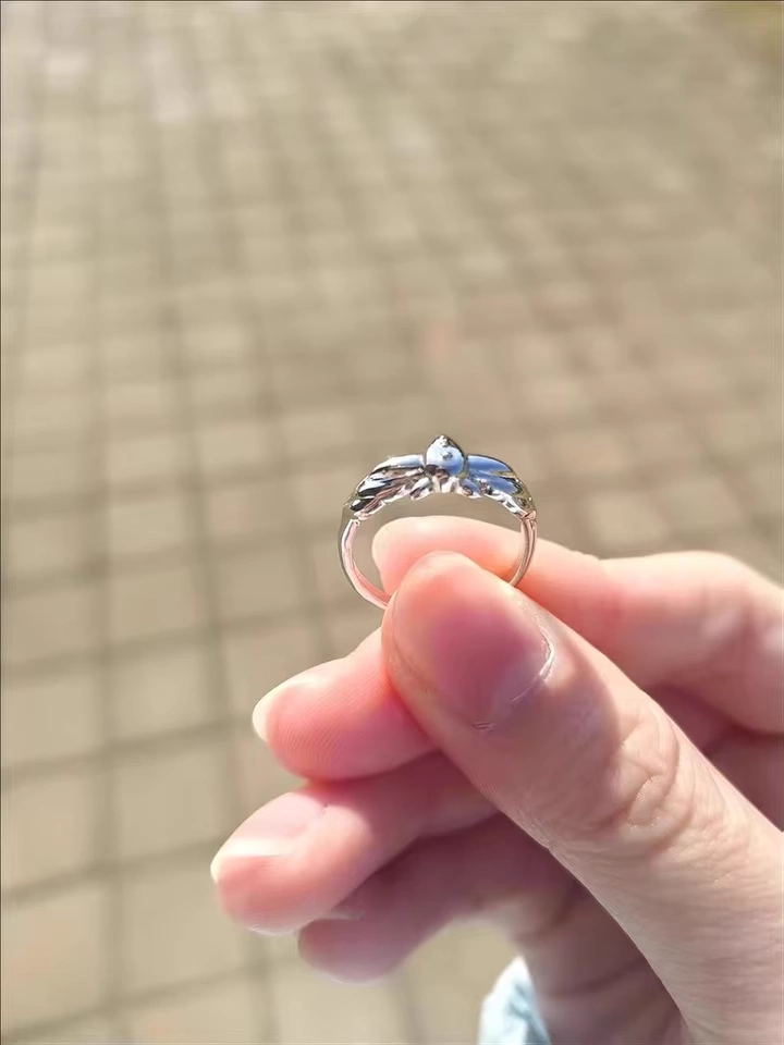 Mirror Lotus Ring photo review